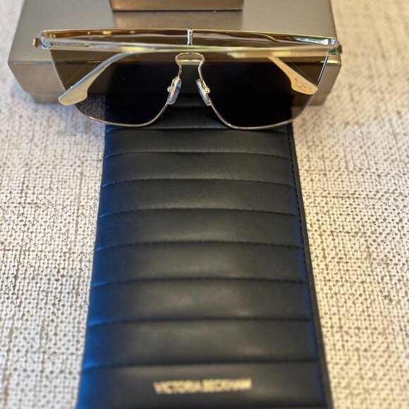 Victoria Beckham Gold Mirrored Sunglasses main image 4